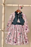 فستان مخمل 3-7 سنوات