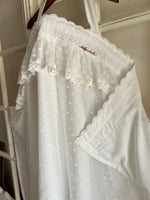 غطاء رضاعه اوف وايت