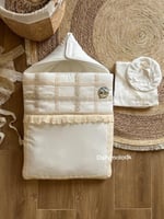 مدس ولادي مع القبعة الدائرية