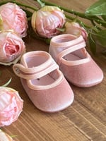 حذاء مواليد