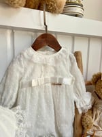 افرول اوف وايت مع القبعه الفرنسيه 0-3