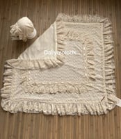 لفة دانتيل مع القبعة الفرنسية بيج