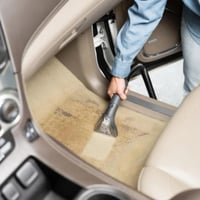 مكنسة تنظيف السجاد والكنب المحمولة من وكس wix