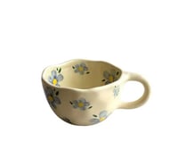 كوب 250 مل بعده الوان