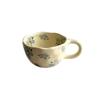 كوب 250 مل بعده الوان