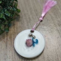 « شموع معطرات الخزائن »