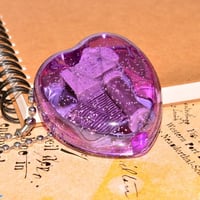 اكرليك موسيقا على شكل قلب ديناميكي