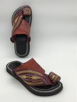 حذاء شرقي تطريز يدوي