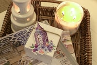 تعليقة الهدايا والتوزيعات - مبارك عليكم الشهر