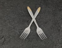 شوك مع الحفر (قطعتين)