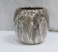 سيراميك الارتفاع 18 سم العرض 16 سم