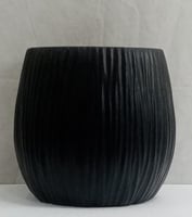 مركن اصيص ارتفاع 28 سم العرض 25 سم