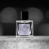 RW جذور السوسن مع رائحة عميقة من الجلديات