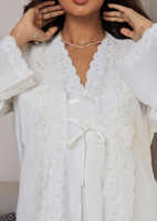 روب استقبال مزين بالكلف