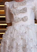 فستان بناتي ملكي بتطريز فاخر وزهور ثلاثية الأبعاد