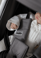 عربية اطفال بتصميم فاخر باللون الرمادي