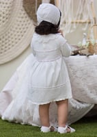 فسنان اوف وايت بتصميم اسباني راقي