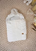 مدس أنيق بتصميم عصري وفاخر