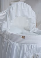 سرير فكتوري فاخر ومميز بالشك اليدوي