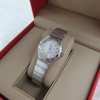 ساعة اوميغا كونستليشن النسائية