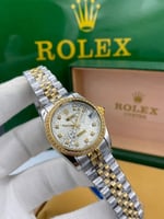 ساعة رولكس النسائية