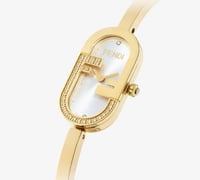 ساعة فندي الجديدة