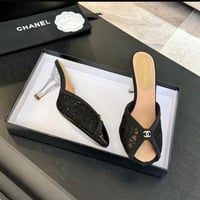 اسود دانتيل