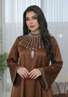 جلابية رمضانية فاخرة بتطريز كريستالي من ريڤــان