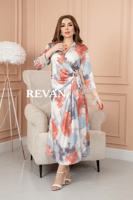 فستان بتصميم مميز وأنيق