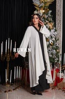 بشت مميز بتفاصيل أنيقة وتصميم ملفت