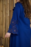 جلابية رمضانية مطرزة بنعومة أنثوية من ريڤــان