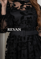 فستان فاخرة بتصميم مخملي