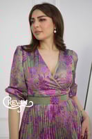 فستان ميدي قماش ستان ورد الربيع