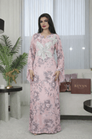 جلابية رمضانية فاخرة مزخرفة بنقشة زهرية من ريڤــان