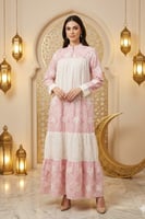 جلابية رمضانية بتطريز ناعم وقصة طبقات من ريڤــان