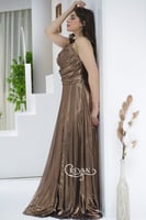 فستان ناعم قماش لامع باكتاف عاريه