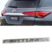 علامة ملصق تويوتا فورتشنر 2016 - 2021