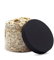 مجموعة (12) علبة بلاستيك بغطاء أسود | 220 مل