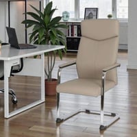 كرسي مكتب بريجيتّا جلد بيج بقاعدة ثابتة معدن