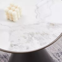 طاولة جانبية من الحجر الملبد نكست من باندوفا