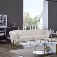 كنبة كالڤيرا 3 مقاعد قماش ابيض بأرجل معدنية ذهبي