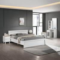 طاولة تزيين مع مرآة ومقعد - كالتورب بلس