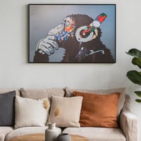 لوحة فنية بتصميم مرح وألوان حيوية خامة كانفس - من...