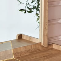 مرايا لطاولة تزيين بإطار خشب من چاڤا