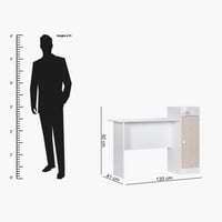 مكتب دراسة بباب من فانيلا
