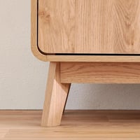 خزانة جانبية نورديك سبرينج بـ3 أدراج وبابين لون خش...