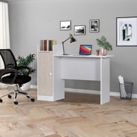 مكتب دراسة بباب من فانيلا