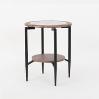 طاولة جانبية لارين خشب 2 دور لون بني و ابيض مقاس 4...