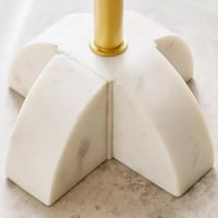 طاولة جانبية بسطح من الرخام الأصلي - روزيتا