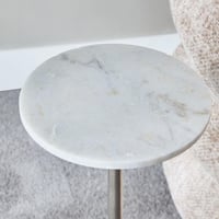 طاولة جانبية بسطح رخامي - سيرفو